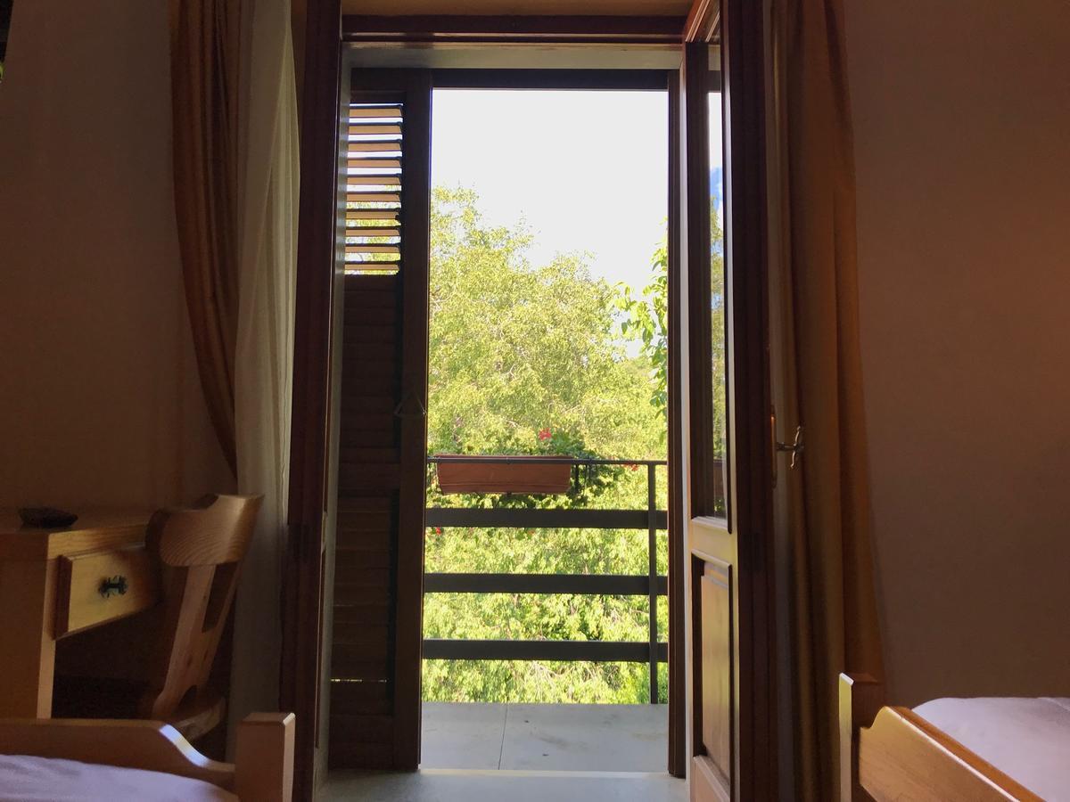 Hotel Panoramico Corfino エクステリア 写真