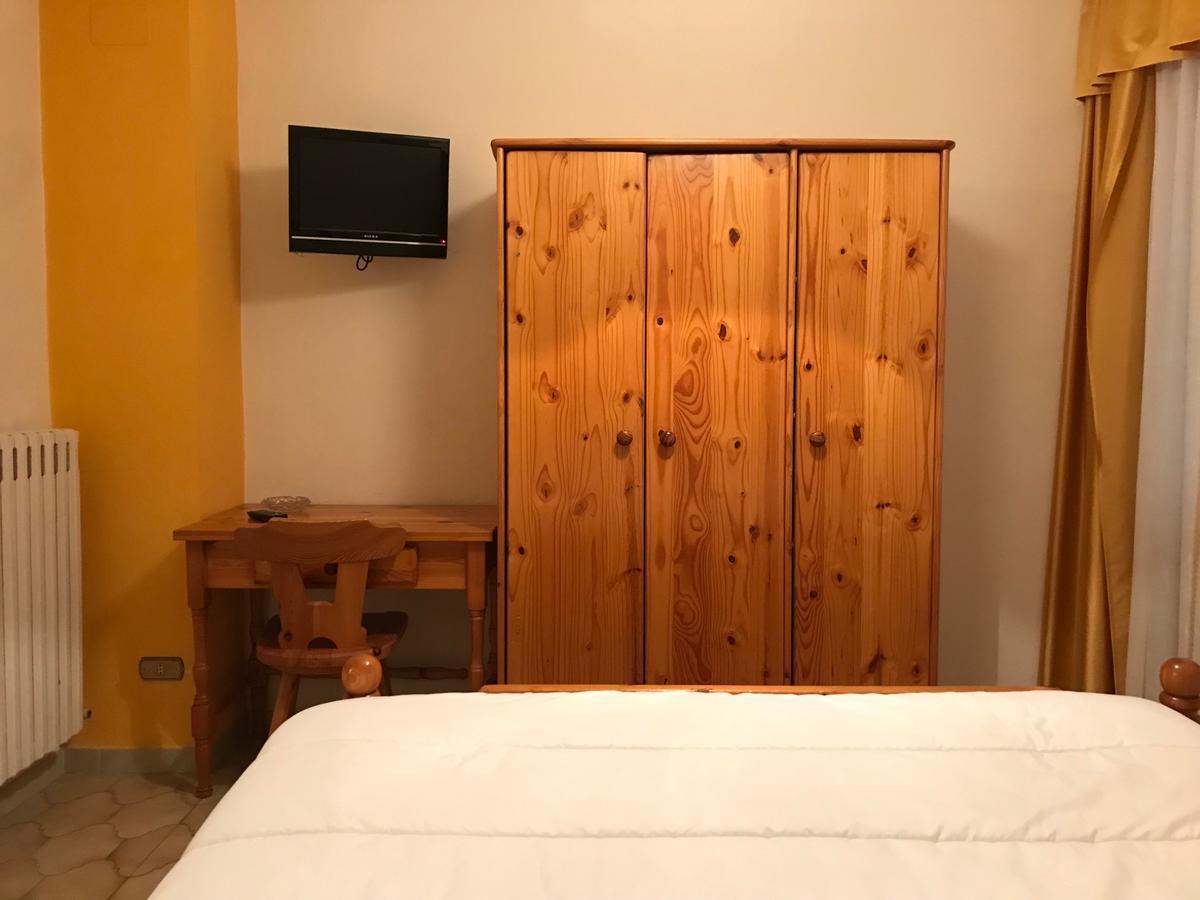 Hotel Panoramico Corfino エクステリア 写真