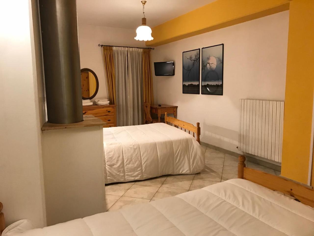 Hotel Panoramico Corfino エクステリア 写真